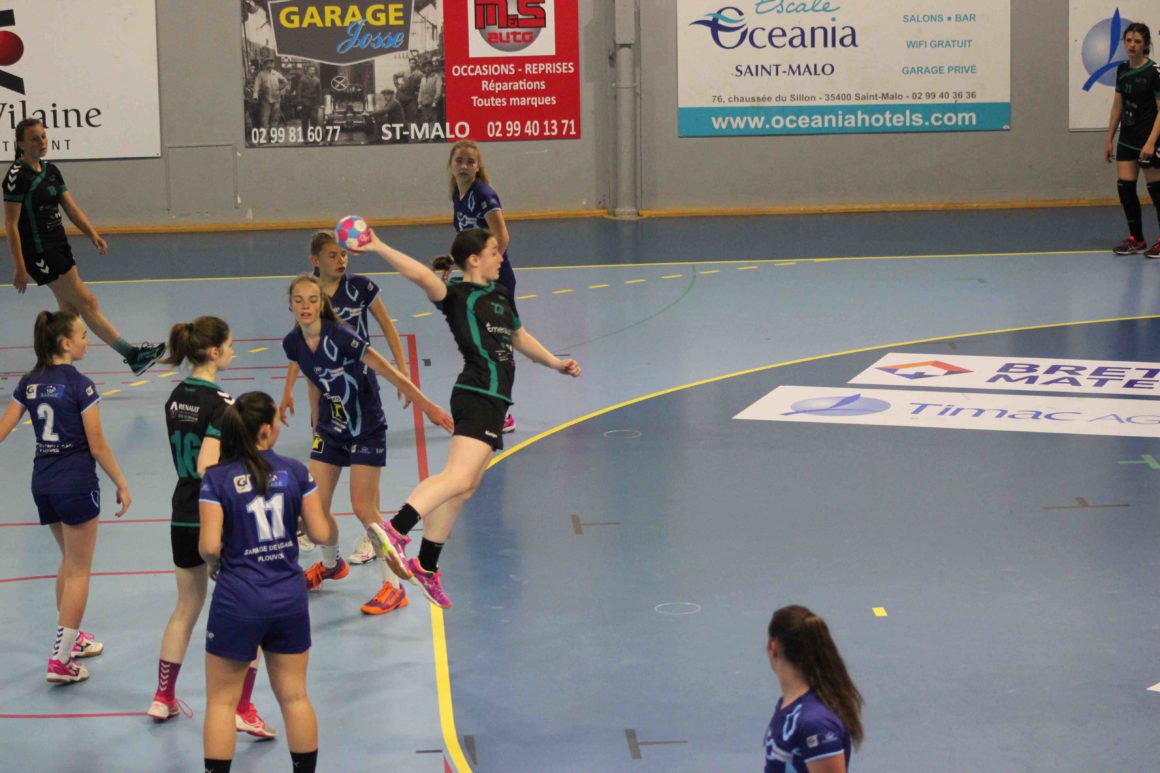 Reportage PHOTOS : EXC. REGION U15F / EMERAUDE HB vs PLOUVORN – 18 Mai 2019